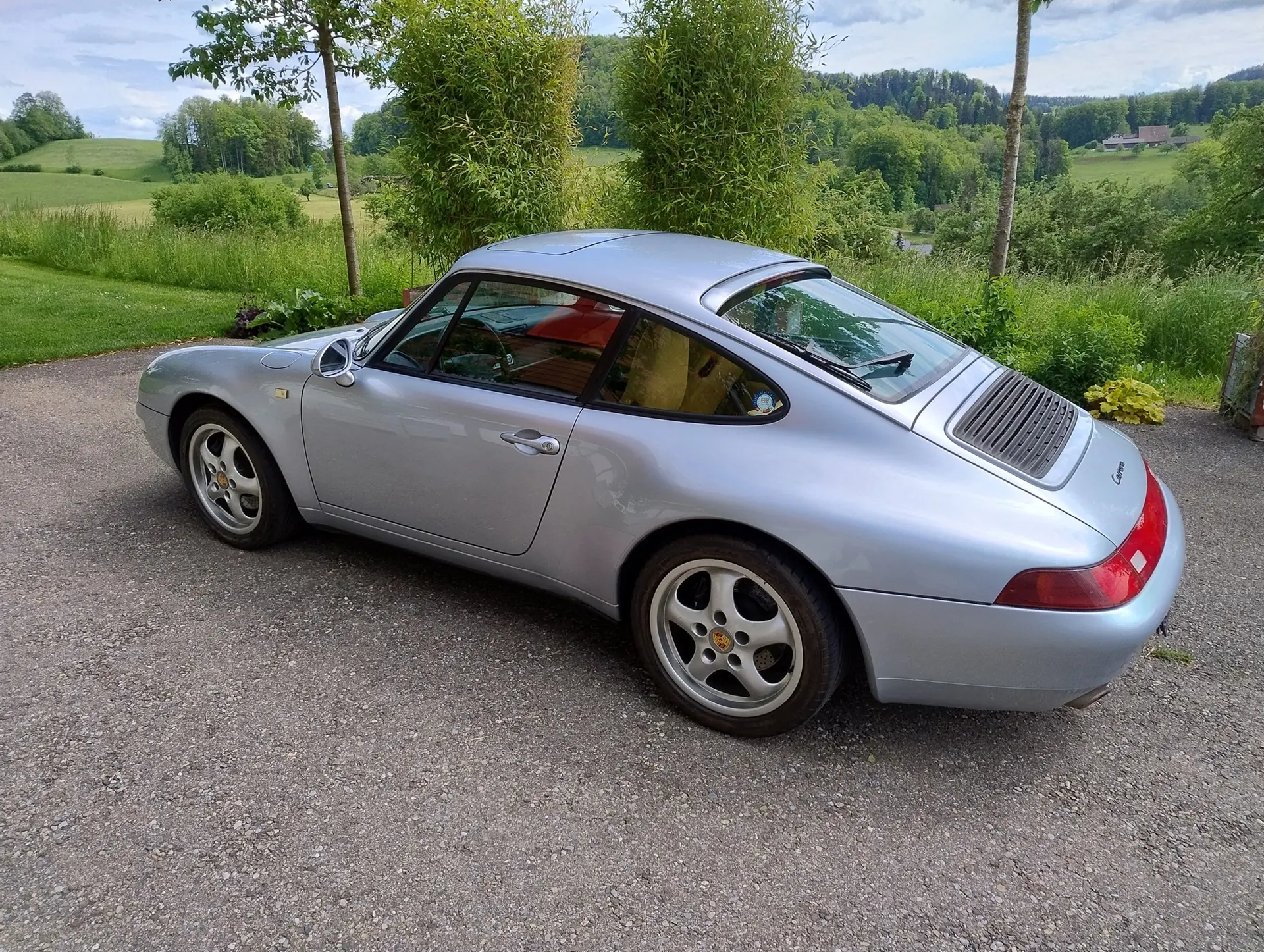 Porsche 911 993 Carrera — Légende des années 90, 272 ch purs — vista esterna