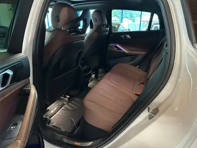 BMW X6 40i xDrive — SUV coupé sportif, 340 ch et seulement 13'000 km — Miniatur 16