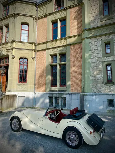 Morgan 4/4 1.6 Sport — Roadster britannique authentique, seulement 32 500 km — dettaglio