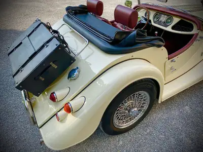 Morgan 4/4 1.6 Sport — Roadster britannique authentique, seulement 32 500 km — Miniatura 9