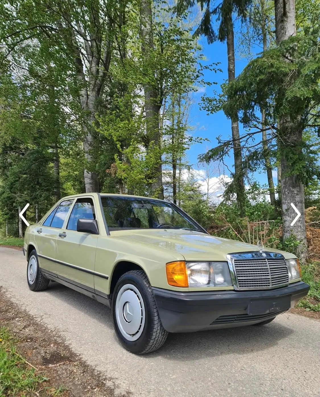 Mercedes-Benz 190 E 2.0 — Berline de prestige des années 80, état impeccable — Außenansicht