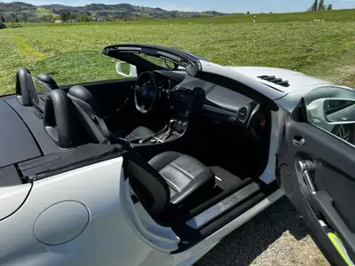 Mercedes-Benz SLK 55 AMG — Cabriolet sportif V8, 360 ch de pur plaisir — Miniatura 7