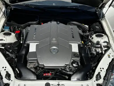 Mercedes-Benz SLK 55 AMG — Cabriolet sportif V8, 360 ch de pur plaisir — Miniatura 13