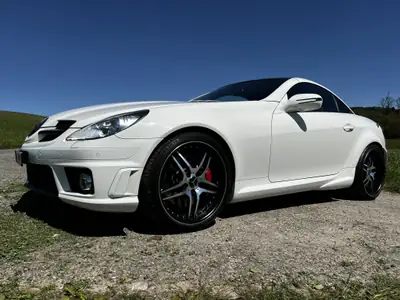 Mercedes-Benz SLK 55 AMG — Cabriolet sportif V8, 360 ch de pur plaisir — Miniatura 20