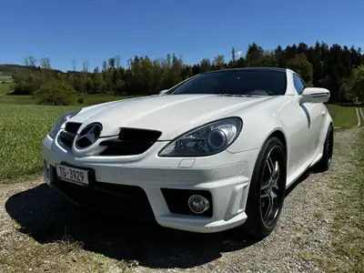 Mercedes-Benz SLK 55 AMG — Cabriolet sportif V8, 360 ch de pur plaisir — Miniatura 19
