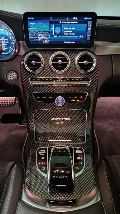 Mercedes-Benz C 63 S AMG Speedshift — Performance brute, garantie constructeur et très peu roulée — dettaglio