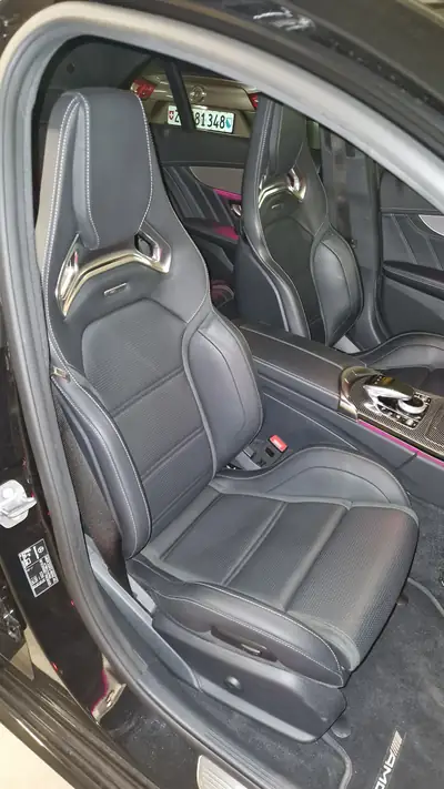 Mercedes-Benz C 63 S AMG Speedshift — Performance brute, garantie constructeur et très peu roulée — Miniatura 10