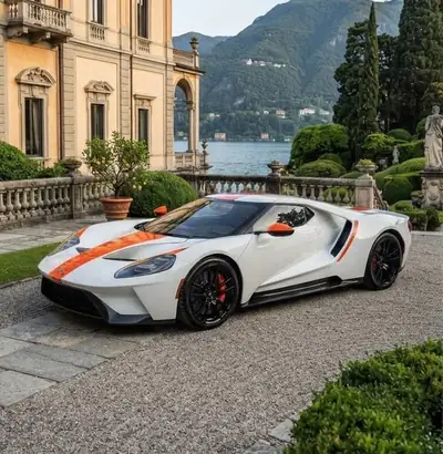 Ford GT Studio Collection 1 of 40 — Supercar légendaire, 630 ch, kilométrage minimal — vista esterna