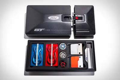 Ford GT Studio Collection 1 of 40 — Supercar légendaire, 630 ch, kilométrage minimal — Miniatura 8