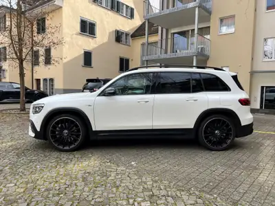 Mercedes-Benz GLB 35 AMG 4Matic — SUV compact haute performance, 67'000 km seulement — arrière