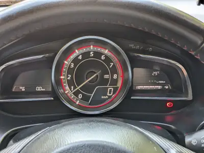 Mazda 3 2.0 16V Revolution — Berline fiable, entretien récent, 192'000 km — Miniatur 8