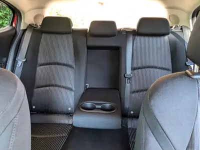 Mazda 3 2.0 16V Revolution — Berline fiable, entretien récent, 192'000 km — Miniatur 13