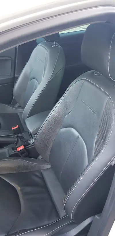 SEAT Leon ST 2.0 TSI Cupra 280 — Break sportif automatique, toit panoramique, 142'000 km — Thumbnail 9