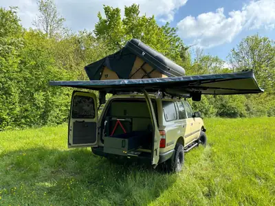 Toyota Land Cruiser FZJ 80 — Le légendaire 4x4 de 1993, fiable et intemporel — Miniatura 8