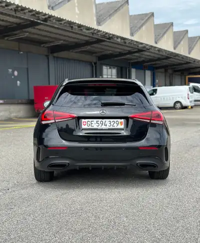 Mercedes-Benz Classe A 200 AMG Line — Berline dynamique, 20 000 km, première main — détail