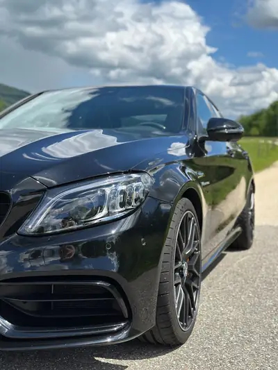 Mercedes-Benz C 63 S AMG Speedshift — Performance 510 ch, 26 000 km seulement — Innenraum