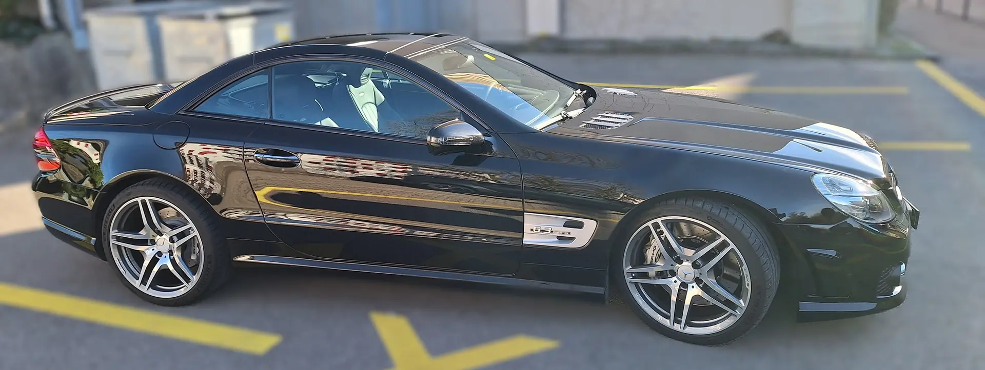 Mercedes-Benz SL 63 AMG — Roadster sportif légendaire, 525 ch et seulement 62 500 km — vista esterna