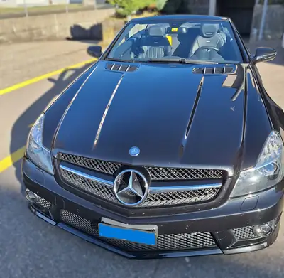 Mercedes-Benz SL 63 AMG — Roadster sportif légendaire, 525 ch et seulement 62 500 km — Miniatura 9