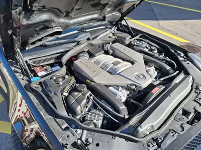 Mercedes-Benz SL 63 AMG — Roadster sportif légendaire, 525 ch et seulement 62 500 km — Miniatura 11