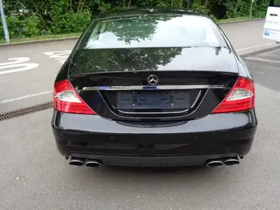 Mercedes-Benz CLS 63 AMG — Berline coupé haute performance, 514 ch, état impeccable — Miniatur 8
