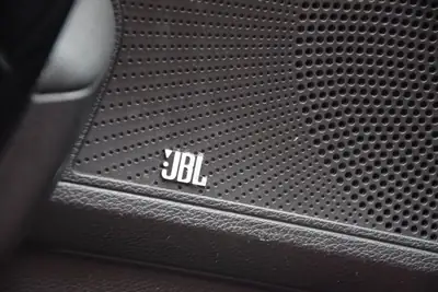 Kia Ceed 1.4 T-GDi Style 2018 — Berline dynamique, équipée et sans sinistre — Miniature 10