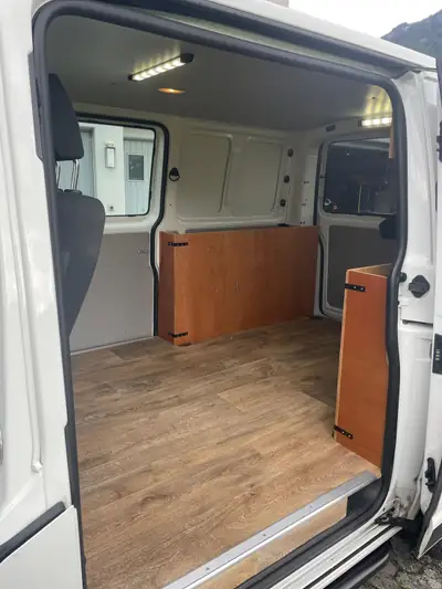 VW T6 2.0 TDI DSG — Utilitaire polyvalent, 150 ch fiable et économe — Thumbnail 17