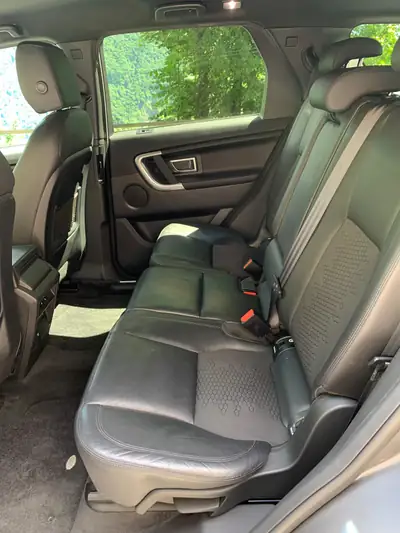 Land Rover Discovery Sport 2.0 TD4 SE — SUV compact diesel robuste, 79 500 km — Miniature 12