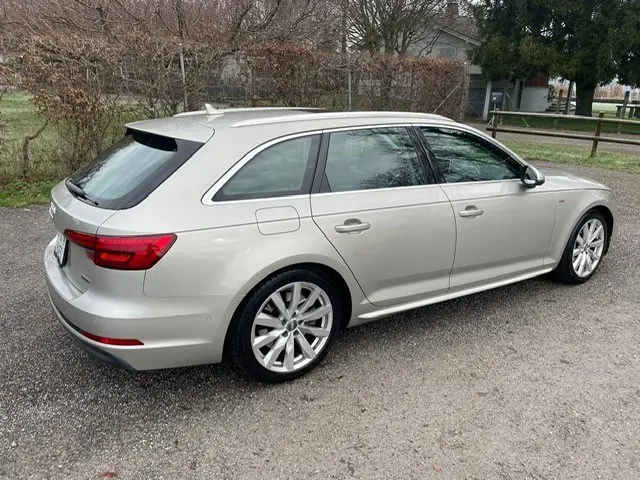 Audi A4 2016 occasion Cham — 3
