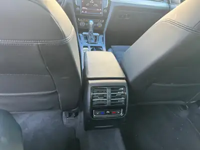 VW Passat 1.8 TSI Highline — Berline élégante, première main, très basse consommation — Heckansicht