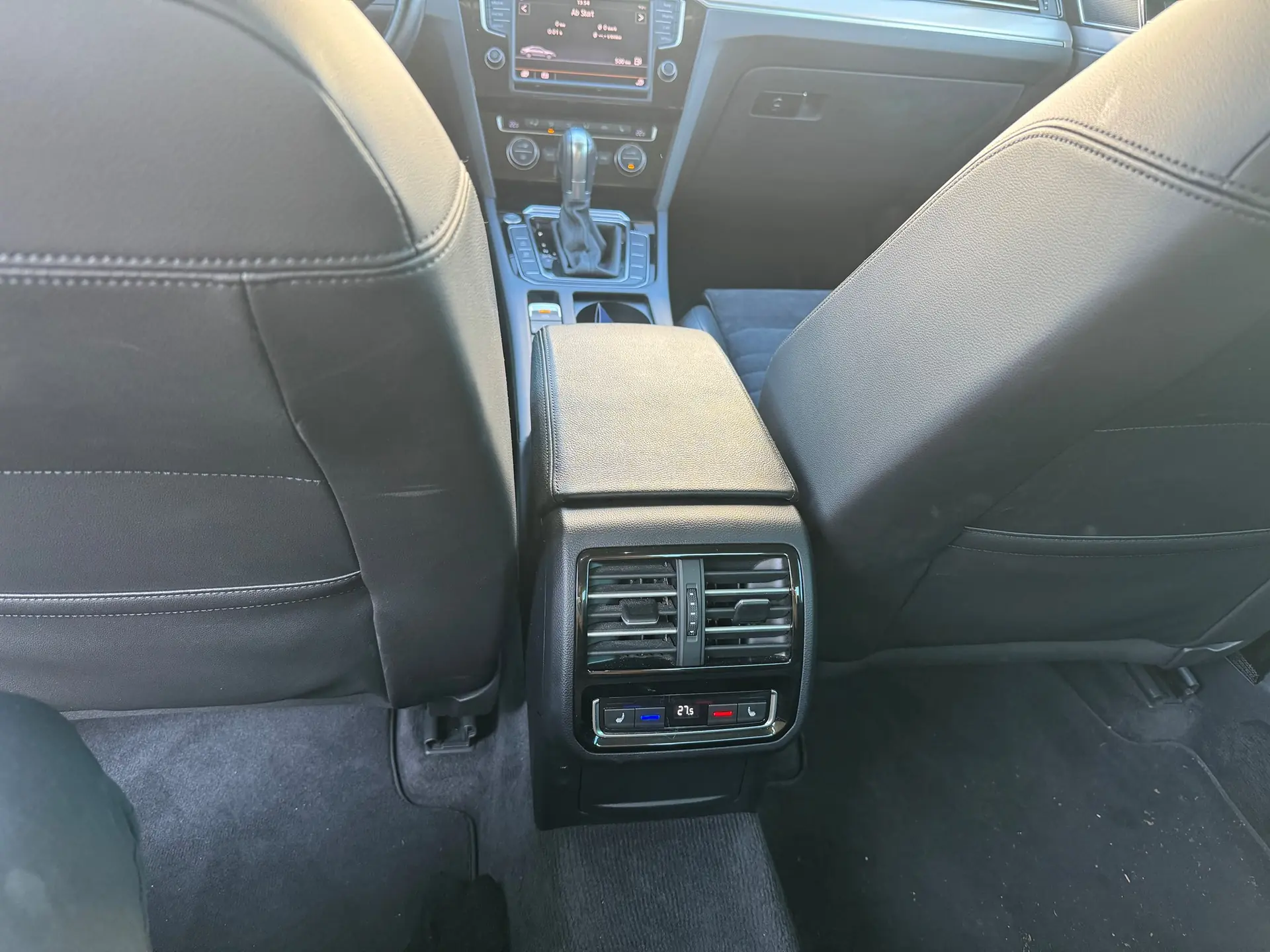 Volkswagen Passat 2015 occasion Niederuzwil — 3