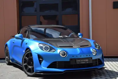 Alpine A110 R — Coupé sportif français 300 ch, finition Bleu Racing Mat exclusive — vue extérieure