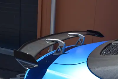 Alpine A110 R — Coupé sportif français 300 ch, finition Bleu Racing Mat exclusive — Miniature 9