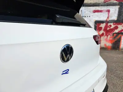 VW Golf 2.0 TSI R DSG 4Motion — 333 ch, traction intégrale, état impeccable — detail