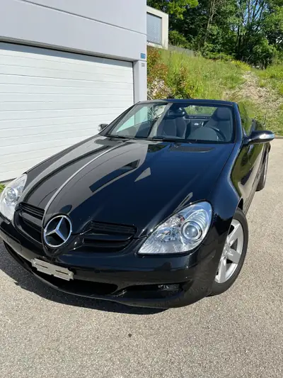 Mercedes-Benz SLK 200 Kompressor — Roadster compact, hard-top électrique, 85'000 km — Seitenansicht