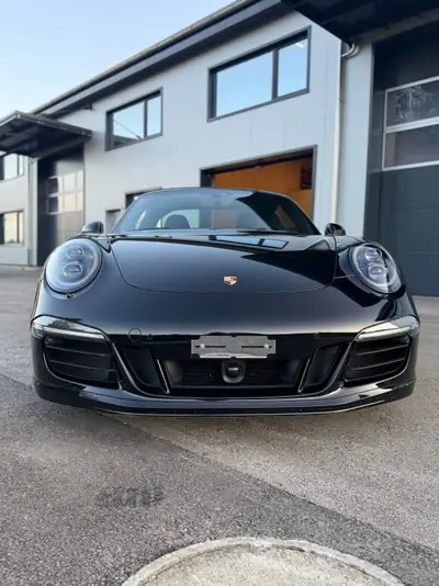 Porsche 911 Targa 4 GTS PDK — Cabriolet sportif all-wheel drive, état impeccable — Außenansicht