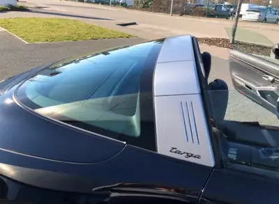 Porsche 911 Targa 4 GTS PDK — Cabriolet sportif all-wheel drive, état impeccable — Detail
