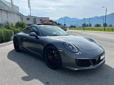 Porsche 911 Carrera 4 GTS PDK — Coupé sportif allemand, 450 ch, seulement 36 000 km — Innenraum