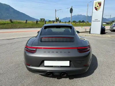 Porsche 911 Carrera 4 GTS PDK — Coupé sportif allemand, 450 ch, seulement 36 000 km — Detail