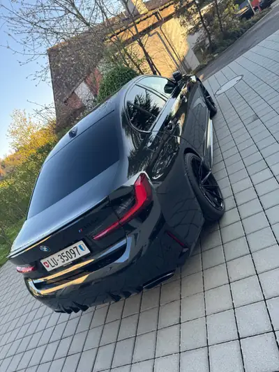 BMW M340i xDrive 48V — Berline sportive hybride mild, 374 ch et faible kilométrage — side view