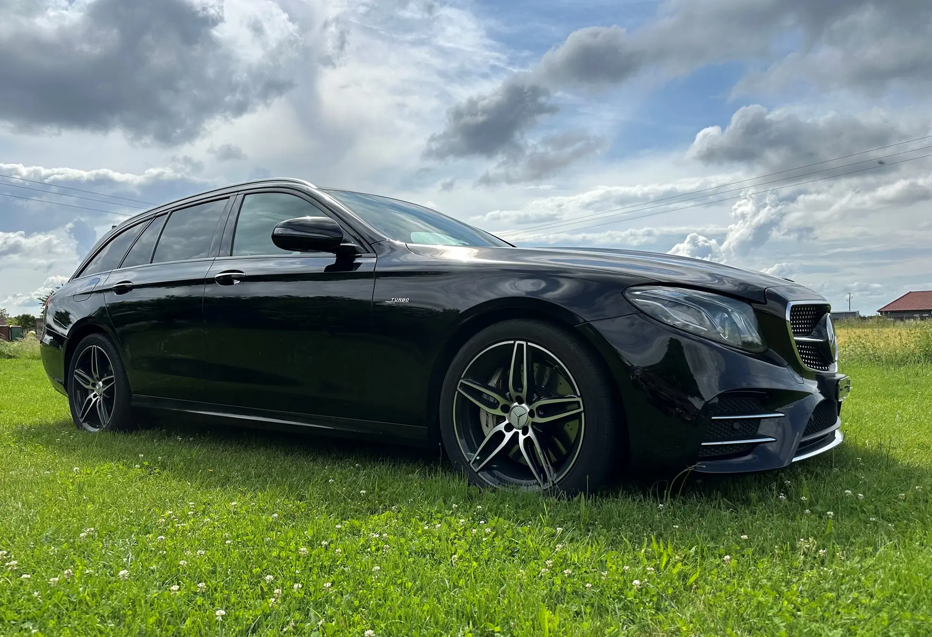 Mercedes-Benz E 53 AMG 4Matic — Break haute performance, 435 ch et seulement 75 000 km — Außenansicht