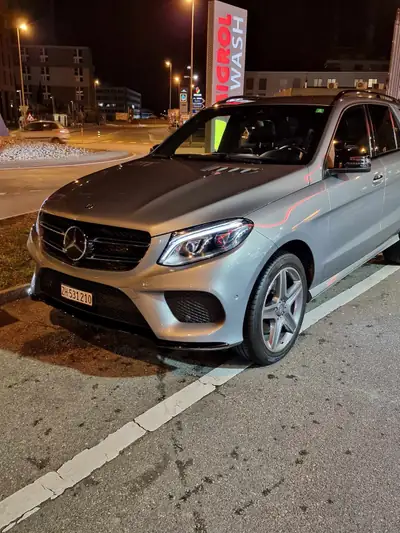 Mercedes-Benz GLE 350 d 4Matic — SUV premium diesel, entretien gratuit inclus — Thumbnail 10