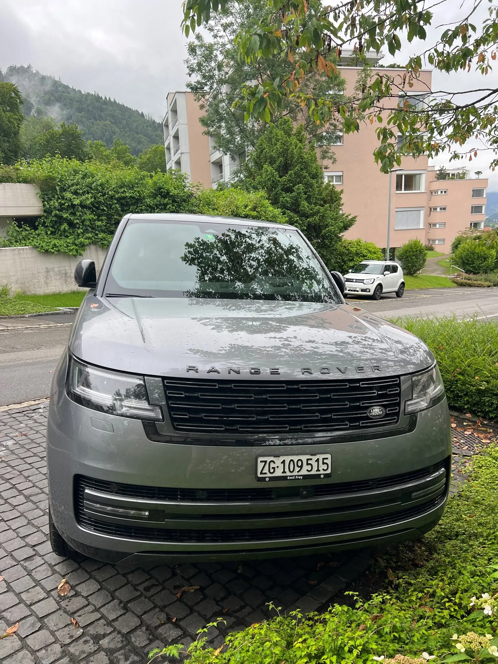 Range Rover P510e Si6 PHEV — Luxe hybride rechargeable, 30000 km seulement — Außenansicht