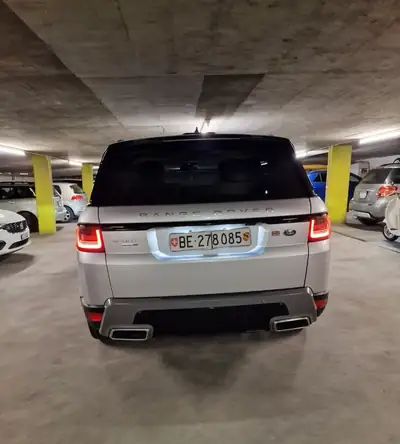 Land Rover Range Rover Sport 3.0 SDV6 SE Dynamic — SUV Premium Robuste, Entretien Impeccable — Miniature 7