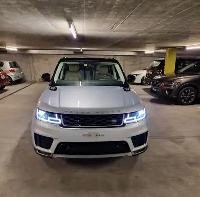 Land Rover Range Rover Sport 3.0 SDV6 SE Dynamic — SUV Premium Robuste, Entretien Impeccable — Miniature 11