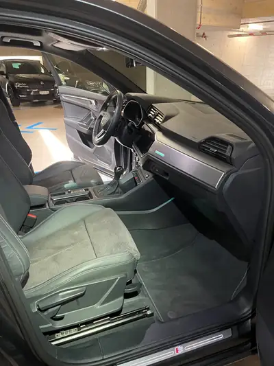 Audi Q3 45 TFSI e S line — SUV hybride rechargeable, 38'000 km seulement — Miniatura 10
