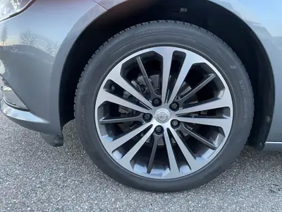 Opel Insignia Sports Tourer 1.6 CDTI — Monospace élégant, motorisation diesel économe — Miniatura 13
