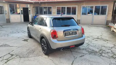 MINI Cooper Steptronic DKG — Citadine dynamique, 42'000 km seulement — Innenraum
