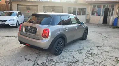 MINI Cooper Steptronic DKG — Citadine dynamique, 42'000 km seulement — Miniatur 7