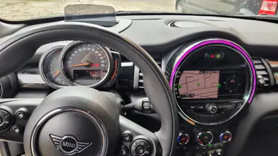 MINI Cooper Steptronic DKG — Citadine dynamique, 42'000 km seulement — Miniatur 11