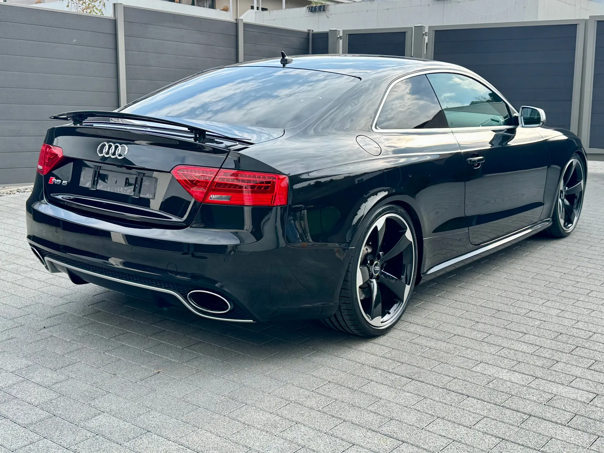 Audi RS5 2012 occasion Tägerig — 4